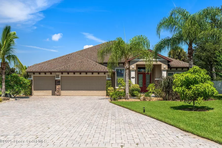 1600 Marcello DR, Melbourne, FL 32934