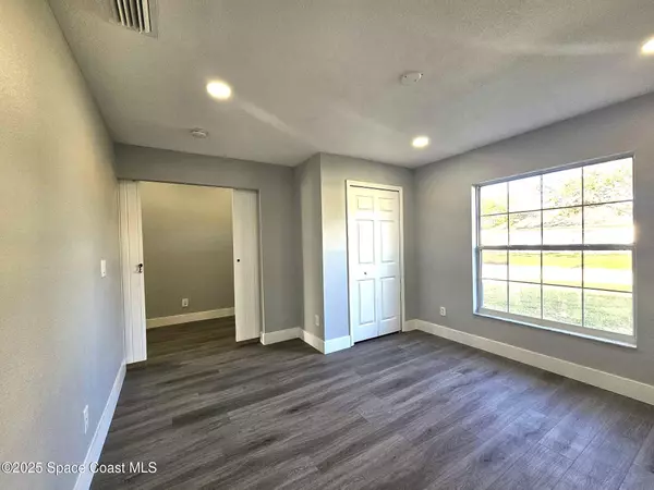 Melbourne, FL 32940,2264 Bayhill DR