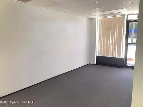 Melbourne, FL 32904,150 East DR #C