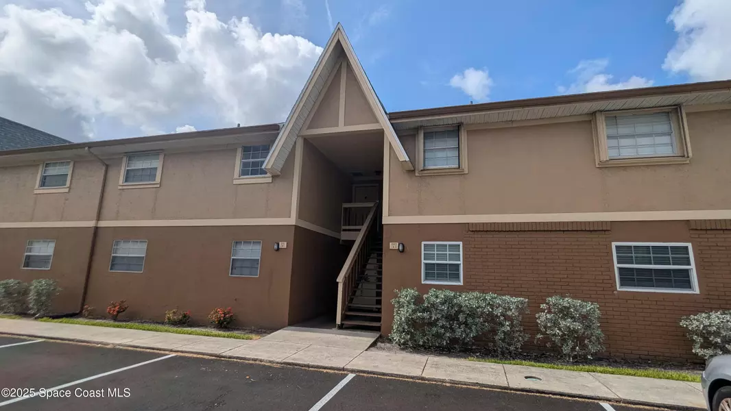 281 Ulster LN, Melbourne, FL 32935