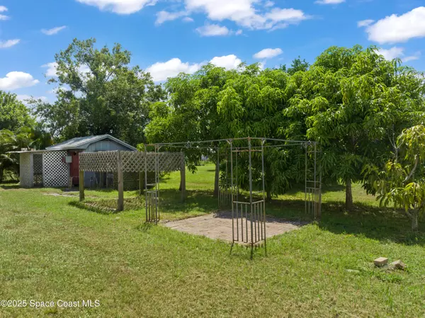 Sebastian, FL 32958,854 Dale CIR