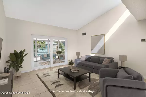 Vero Beach, FL 32960,1555 14th AVE #208
