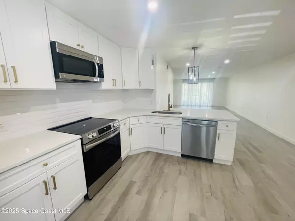 Rockledge, FL 32955,1515 Huntington LN #915