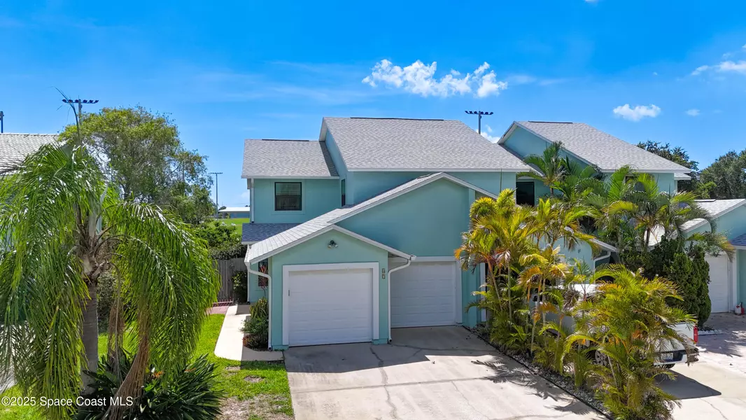47 Anchor DR, Indian Harbour Beach, FL 32937