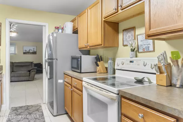 Vero Beach, FL 32960,1655 41st AVE