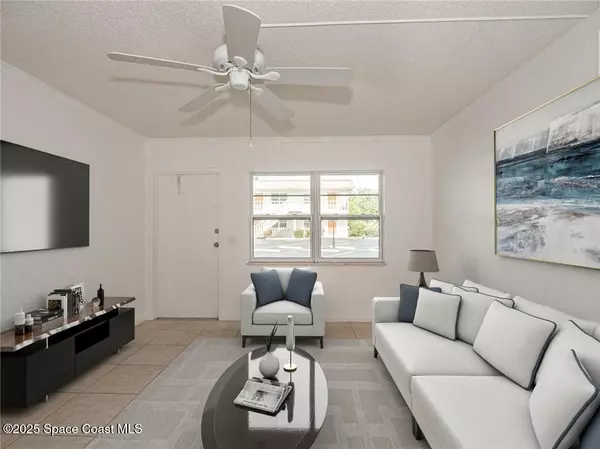 Vero Beach, FL 32960,923 22nd PL #103