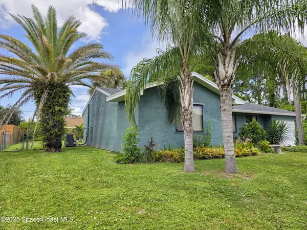 Palm Bay, FL 32907,170 Chestnut AVE NE