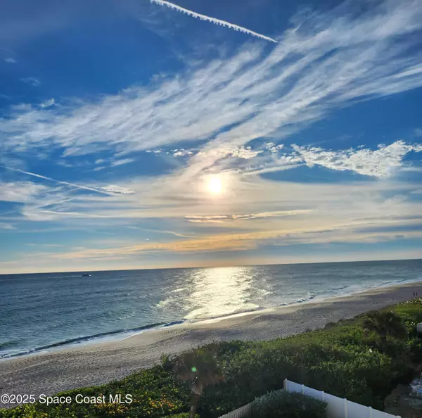 Indialantic, FL 32903,2725 N Highway A1a HWY #304