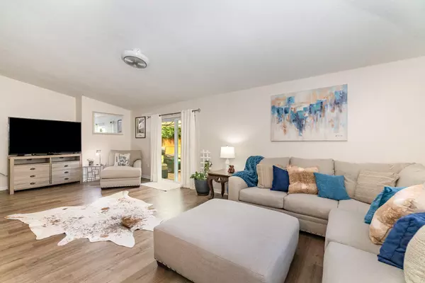 Melbourne, FL 32904,1736 Vista Lake CIR