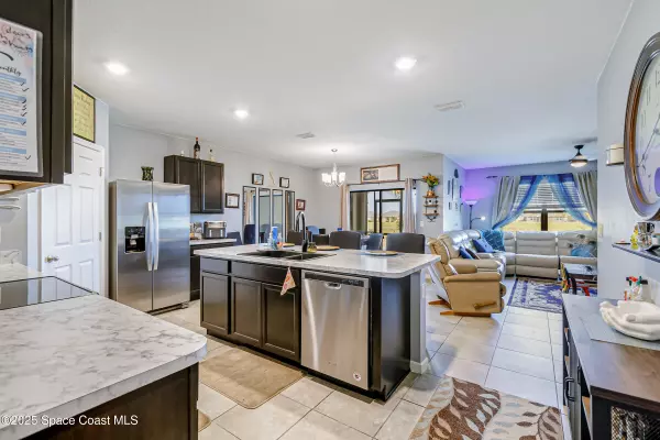 Mims, FL 32754,3778 Loggerhead LN
