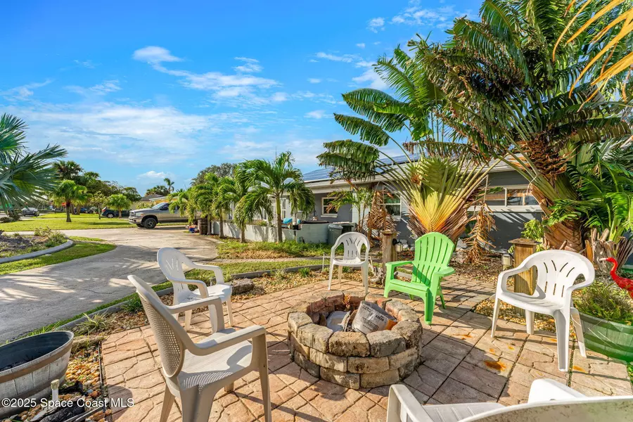 475 Dempsey DR, Cocoa Beach, FL 32931