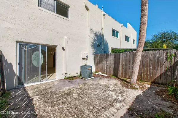 Indian Harbour Beach, FL 32937,1005 Ashley AVE