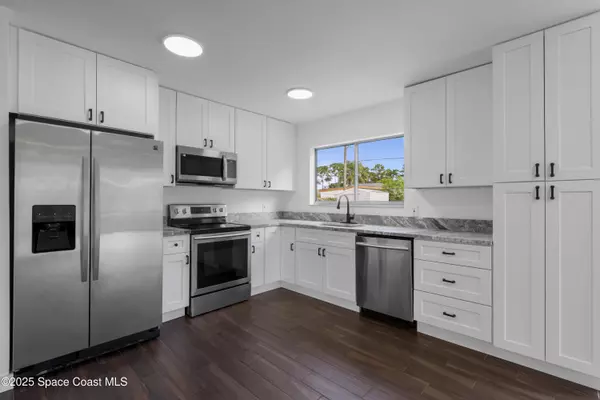 Palm Bay, FL 32907,1581 Charles BLVD NE