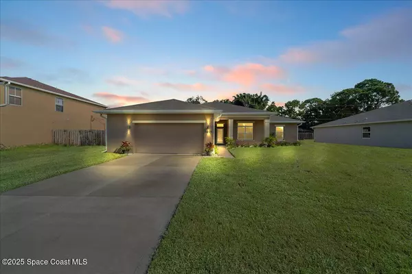 1015 Durango ST SE, Palm Bay, FL 32909