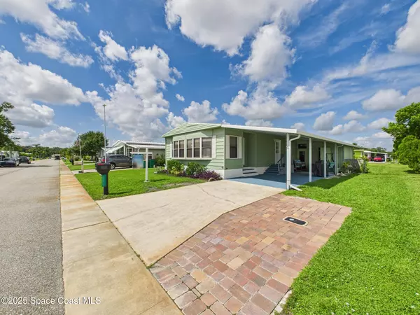 Melbourne, FL 32904,504 Ruth Circle CIR W