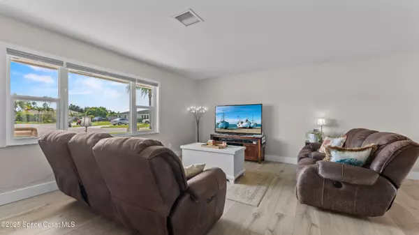 Satellite Beach, FL 32937,375 Cherry DR