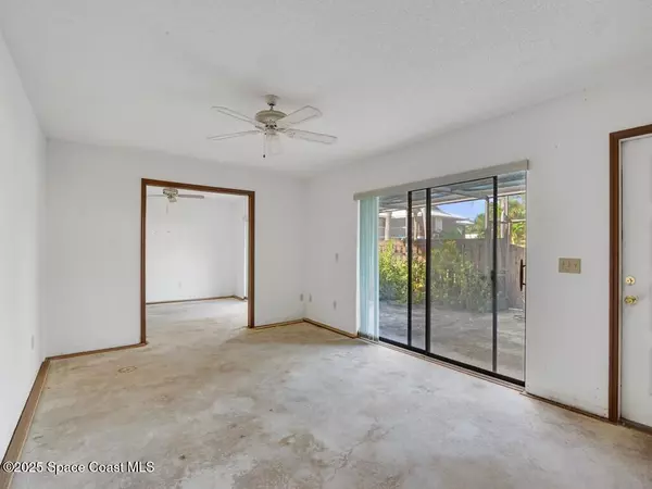 Port St. Lucie, FL 34952,1803 SE Sir Lancelot DR