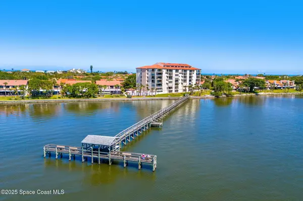 Melbourne Beach, FL 32951,3220 River Villa WAY #115