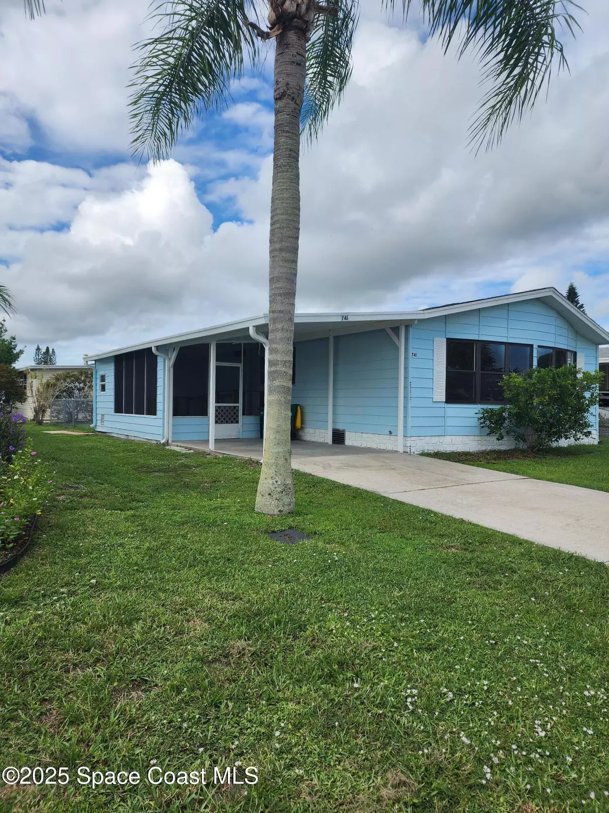 Barefoot Bay, FL 32976,741 Periwinkle CIR