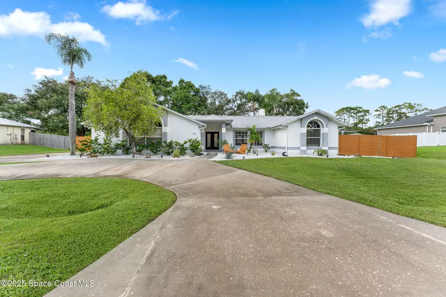 154 Nemo CIR NE, Palm Bay, FL 32907