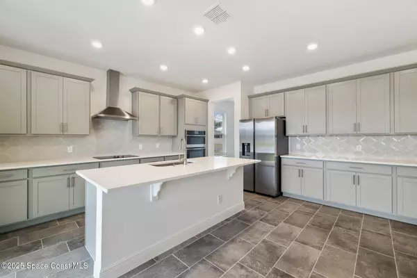 Palm Bay, FL 32905,723 Clancy AVE NE
