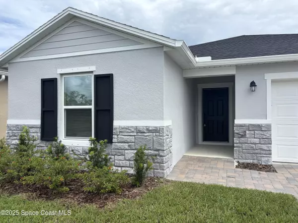 Palm Bay, FL 32909,724 Hatton LN SE