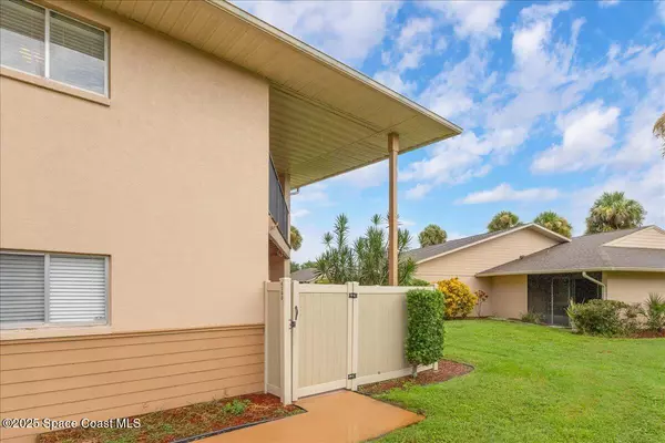 Rockledge, FL 32955,4100 Stock AVE #402