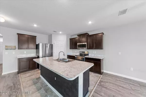 Cocoa, FL 32927,497 Snook PL