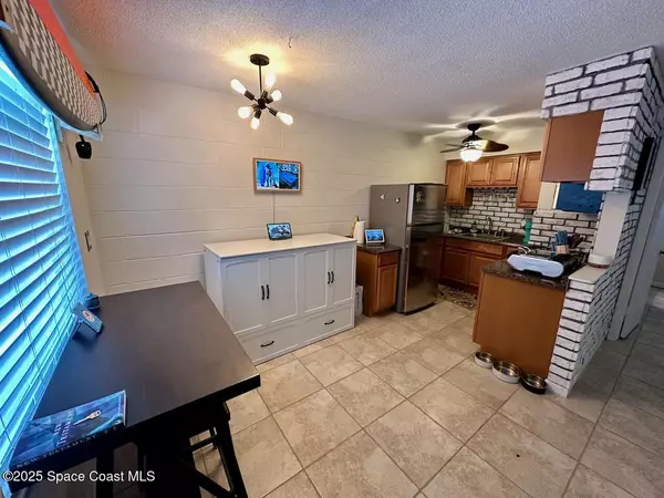 Cape Canaveral, FL 32920,215 Circle DR #18