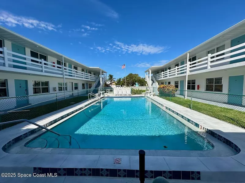 215 Circle DR #18, Cape Canaveral, FL 32920