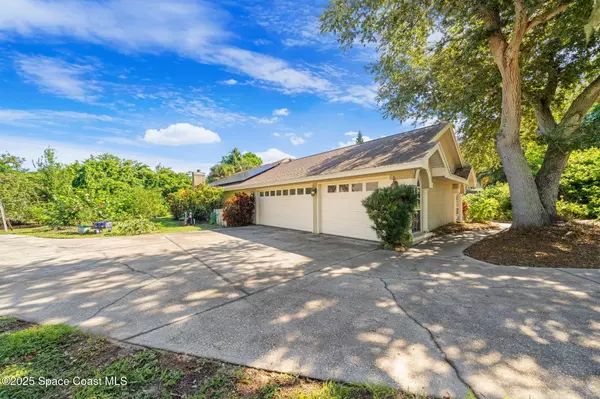 Merritt Island, FL 32952,3960 Wild Pine LN