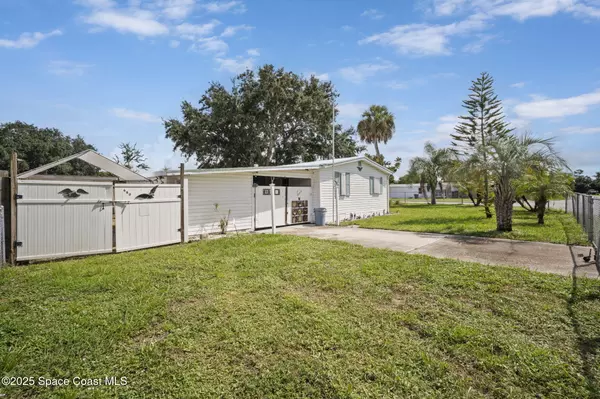 Cocoa, FL 32926,680 Lake Erie PL