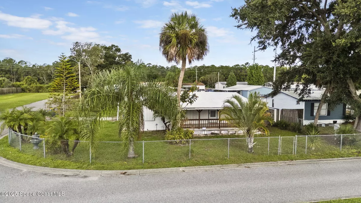 Cocoa, FL 32926,680 Lake Erie PL