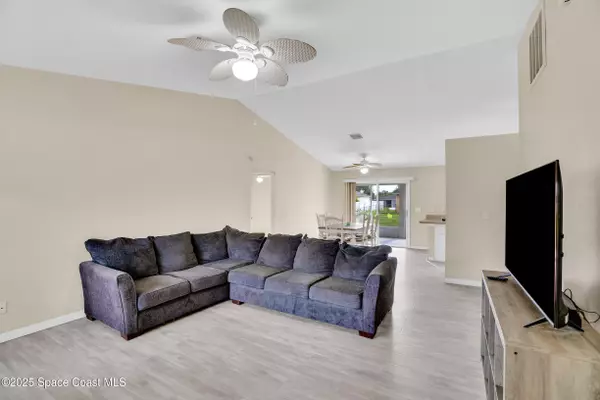 Vero Beach, FL 32967,7976 105th CT