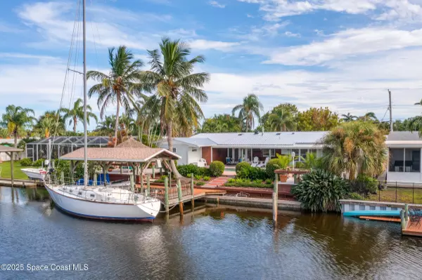 Satellite Beach, FL 32937,449 Penguin DR