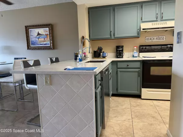 Cocoa Beach, FL 32931,1595 N Atlantic AVE #305
