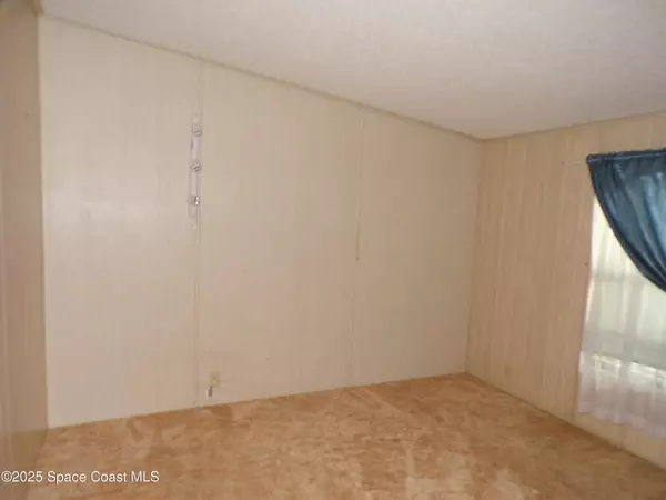 Barefoot Bay, FL 32976,815 Sapodilla DR