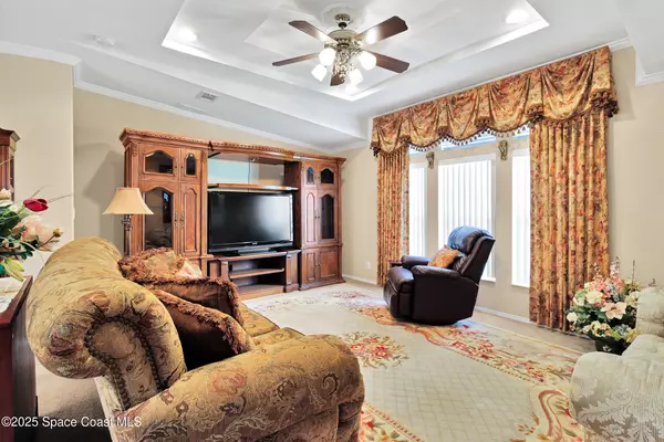 Barefoot Bay, FL 32976,621 Puffin DR
