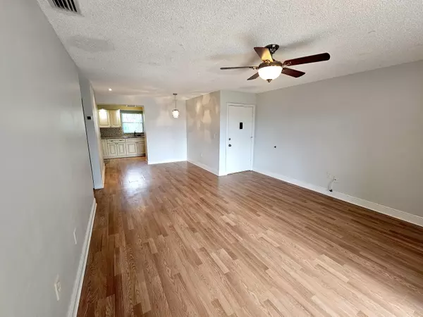 Melbourne, FL 32935,3135 Shady Dell LN #242