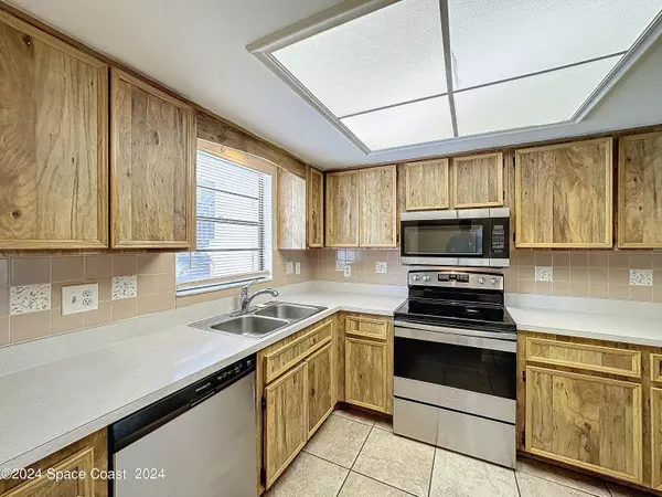 Merritt Island, FL 32953,205 Palmetto AVE #603