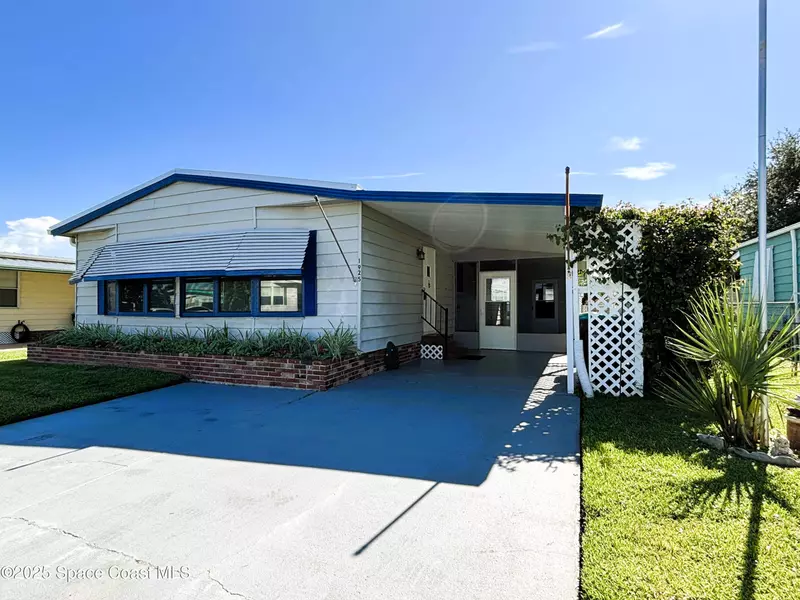 1925 Live Oak ST NE, Palm Bay, FL 32905