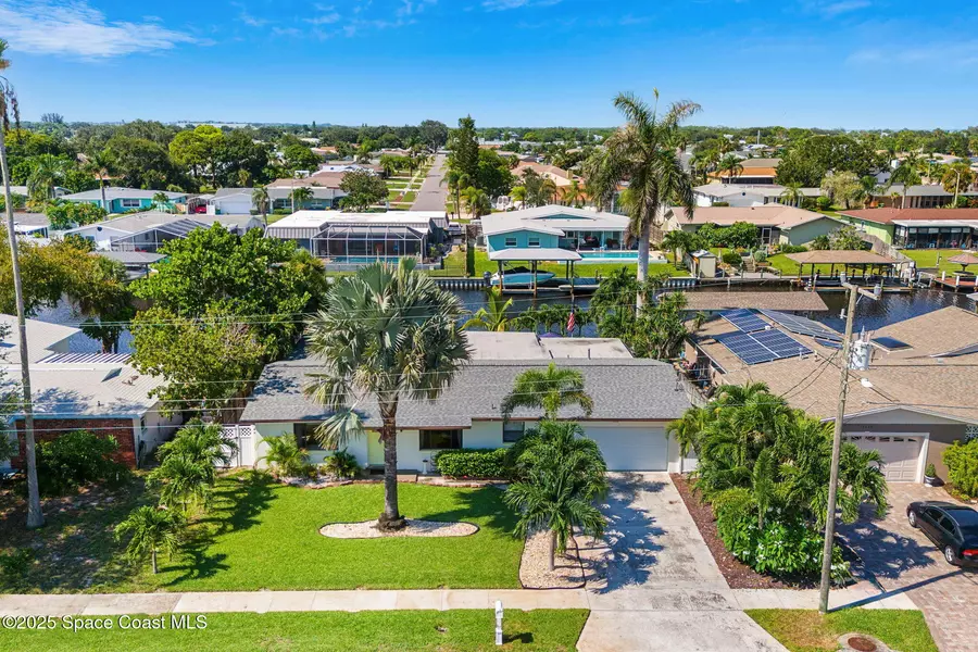 1430 Holiday BLVD, Merritt Island, FL 32952