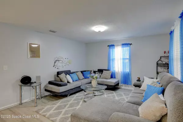 Sebastian, FL 32958,1594 Esterbrook LN