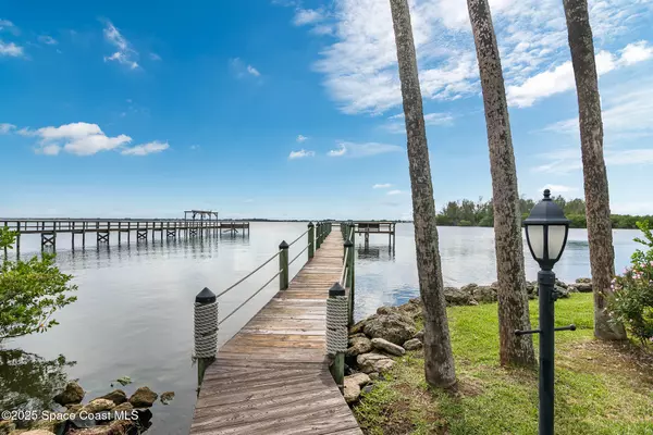 Melbourne Beach, FL 32951,105 Caledonia DR