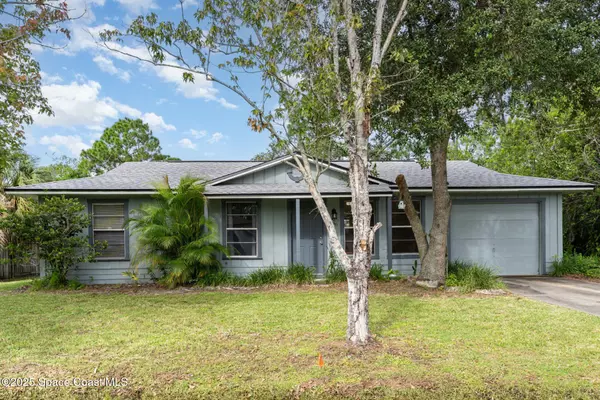 1026 Cloverleaf AVE SE, Palm Bay, FL 32909