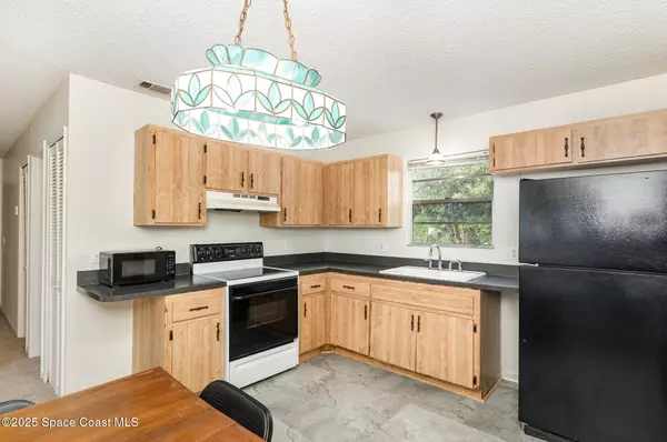 Palm Bay, FL 32909,1026 Cloverleaf AVE SE