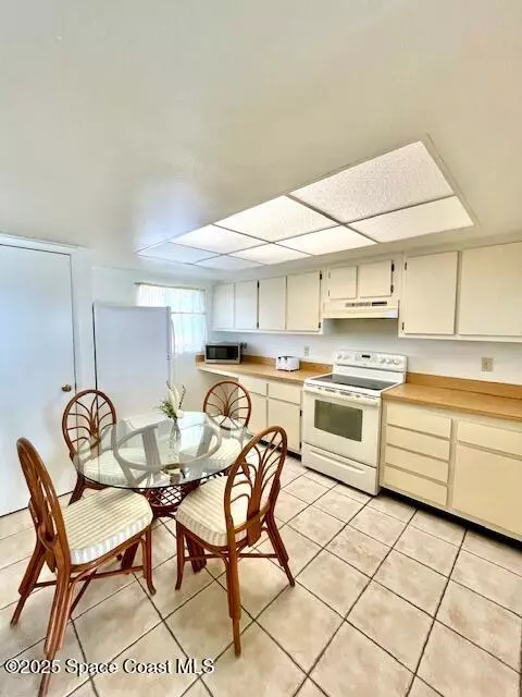 Titusville, FL 32780,2465 S Washington AVE #A211