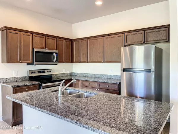 Cocoa, FL 32926,3728 Chambers LN #5