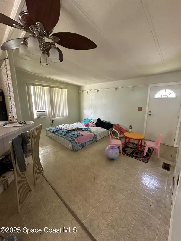 Palm Bay, FL 32905,1919 Live Oak ST NE