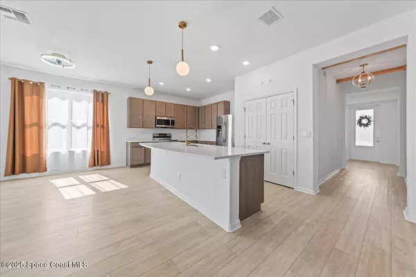 Palm Bay, FL 32907,2601 Pinwherry ST NW